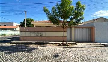 WhatsApp Image 2025-10-08 at 08.12.03.jpeg